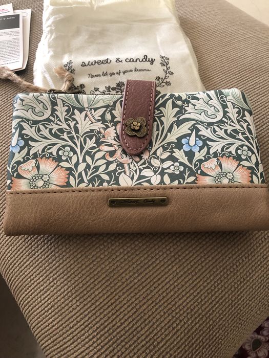 Carteira de senhora64751959447811121