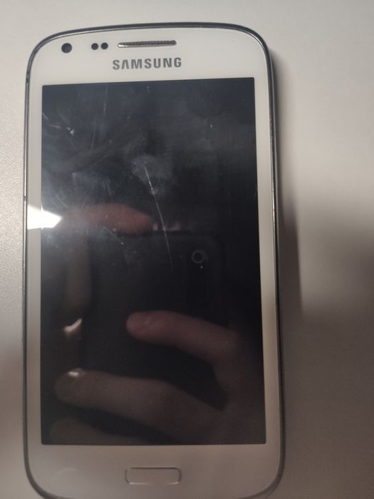 Samsung Galaxy Core GT-18260 + etui