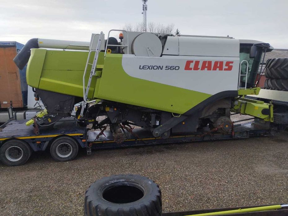 Комбайн Claas lexion 560