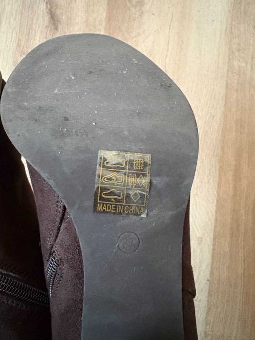 Botas camurça castanha