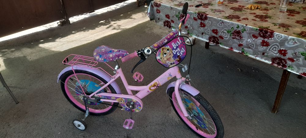 Велосипед для дівчинки