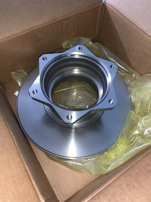 Гальмівні диски задні Mercedes Vario оригінал