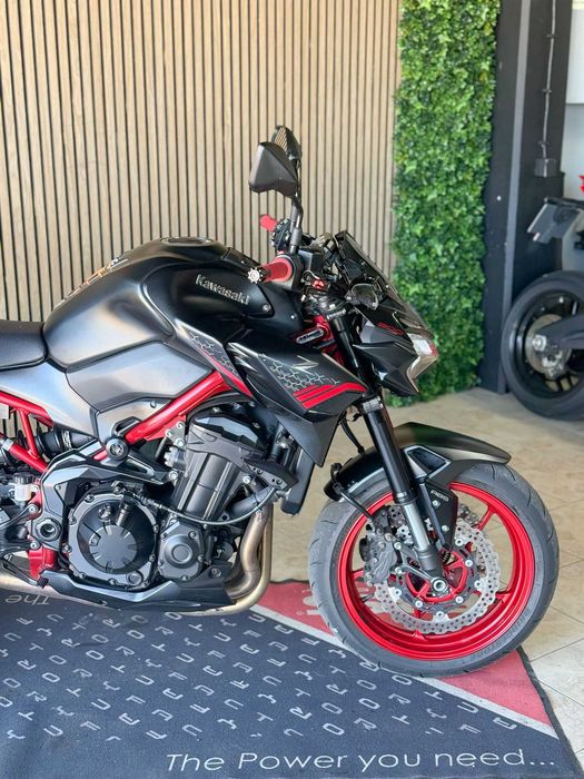 Kawasaki Z900 Akrapovic 2021