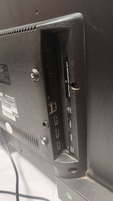 Телевізор Dex 32