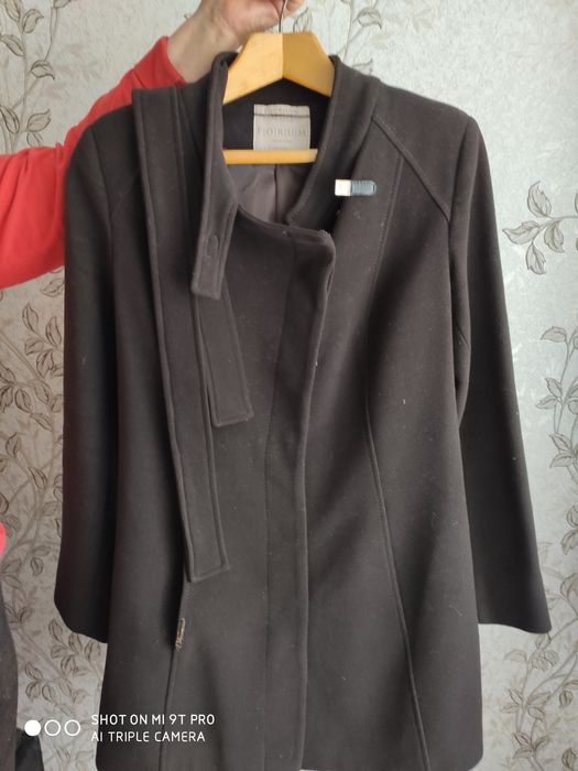 Пальто кашемірове жіноче 48р.