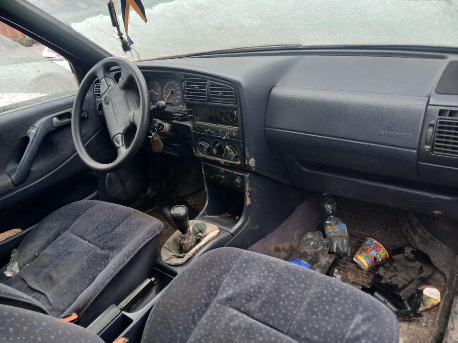 Авторазборка Passat B4 Пассат VOLKSWAGEN  2.0 Бензин