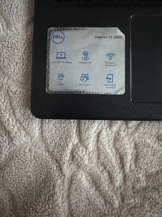 Laptop Dell Inspiron 15 3000
