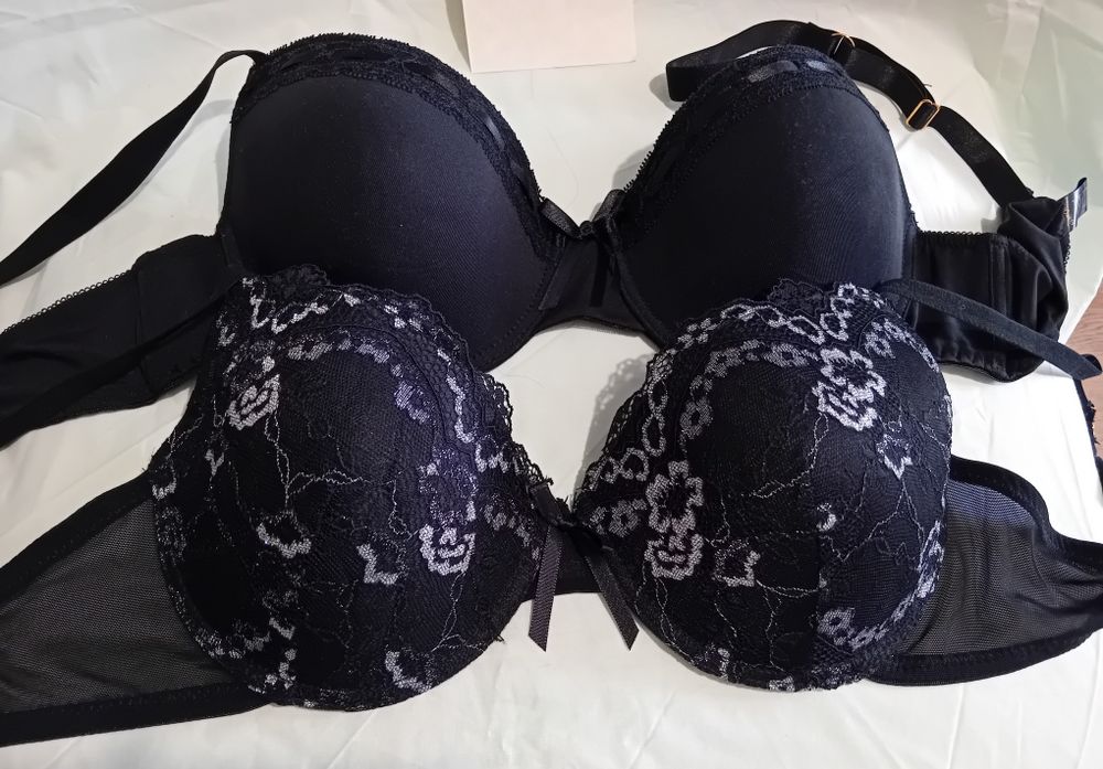 Biustonosze 2 szt Baci Lingerie 85B