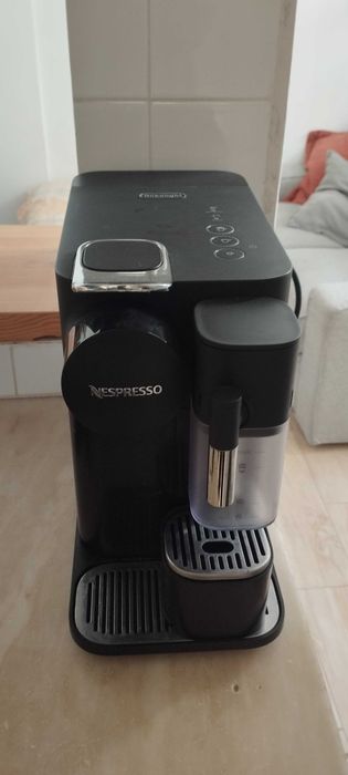 Lattissima One Nespresso Delonghi AVARIADA!