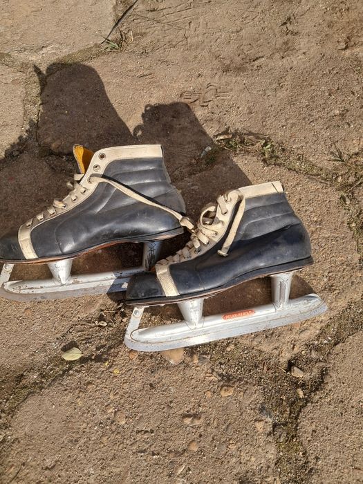 Łyżwy 40 Stare PRL Polar Herold rozm 7 skóra Old School wystrój Loft