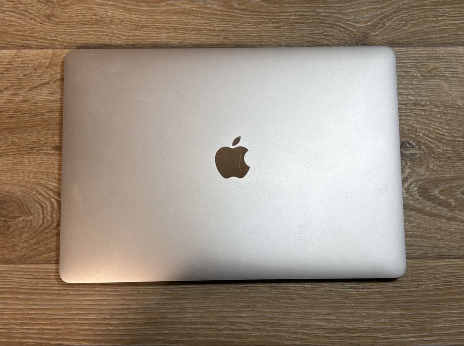 Apple MacBook Pro 13 2017 retina 8/128/i5 a1708 ноутбук