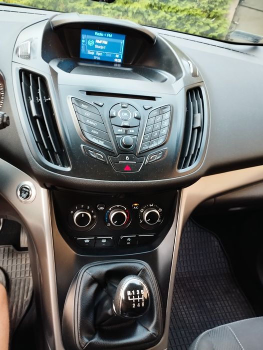 Kuga MK 2  1.6 ..150 KM