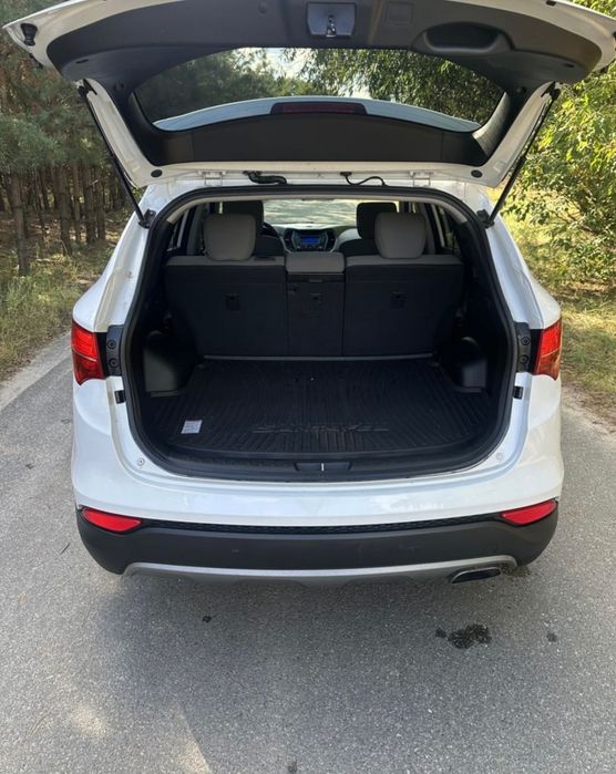 Hyundai Santa Fe 2015 року