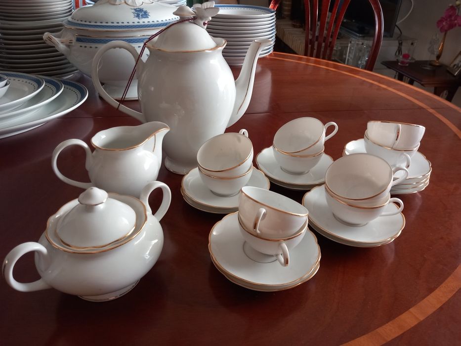 Vista Alegre Tea Set430225842063943681