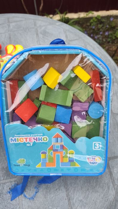 Дерев'яний конструктор Містечко Limo Toy