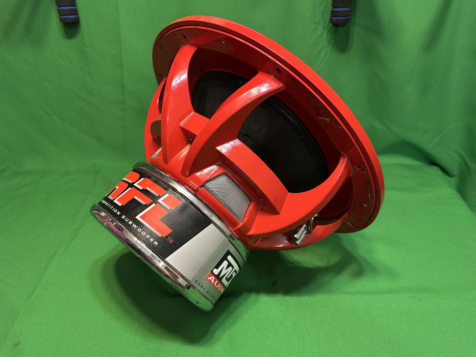 Усилитель автомобильный/сабвуфер/колонки/автозвук