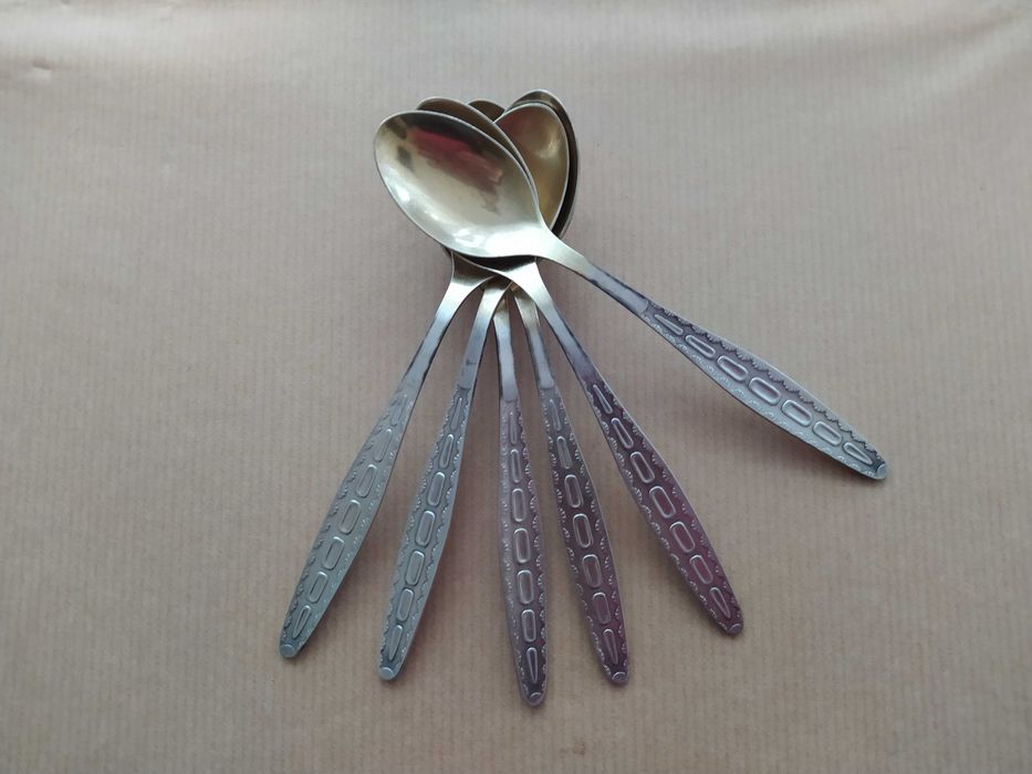 Komplet pozłacanych srebrnych łyżeczek