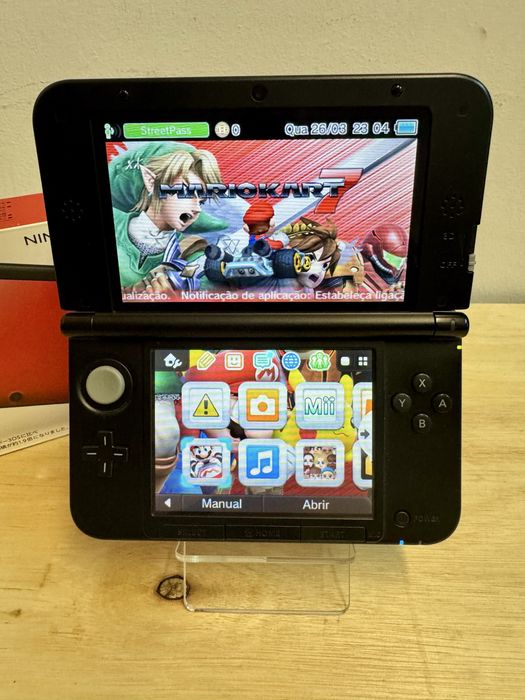 Nintendo 3DS com cartao memoria 64 GB