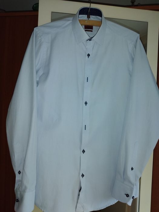 Koszula młodzieżową elegancka