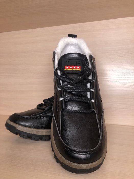 Ботинки 40 розміру