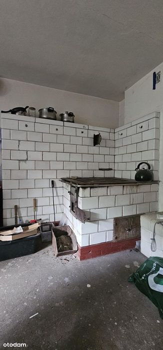 Dom z ogromnym potencjałem,9km od miasta, zielona kraina