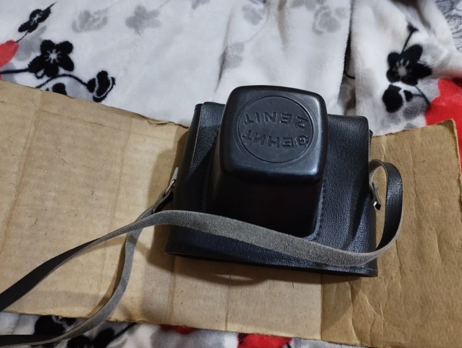 Зеркальний фотоапарат "Зенит - ЕТ"