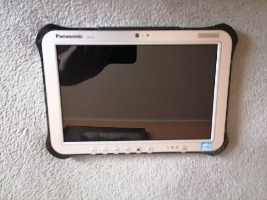 Pancerny Panasonic fz g1 mk1 Windows 10 4GB 128GB SSD WIFI BT SIM