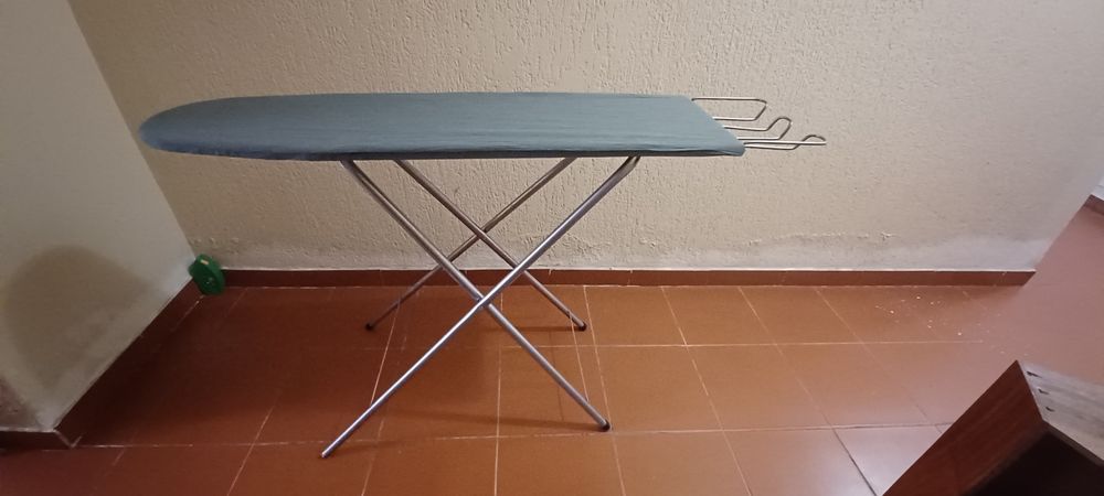 Ironing Board64861325840513123