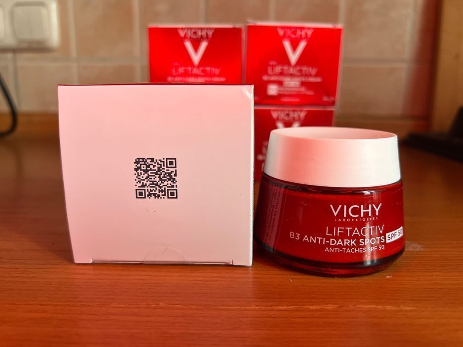 Крем Vichy LiftActiv B3 ( B3+ Ніацинамід) SPF 50+ (є опт)