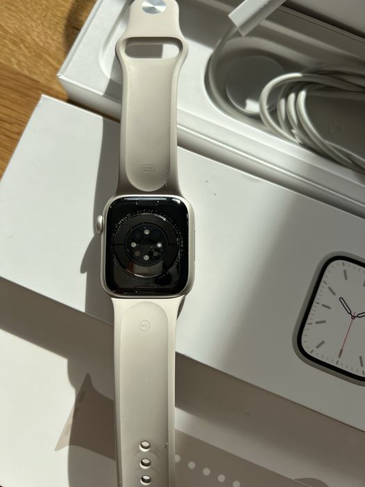 Zegarek apple watch 7 41mm srebrny stan idealny