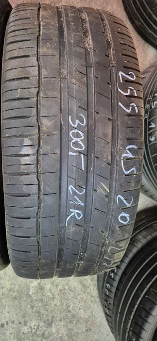2szt opony letnie Hankook _ 255/45/20
