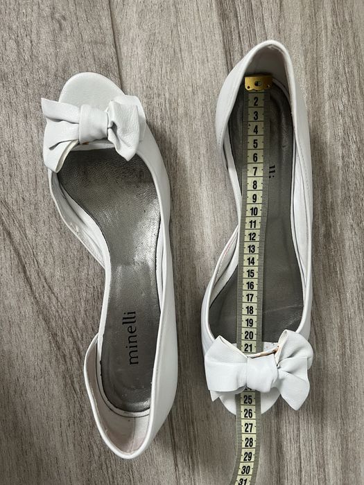 белые женские туфли\босоножки Мinelli р.38\25см  Италия
