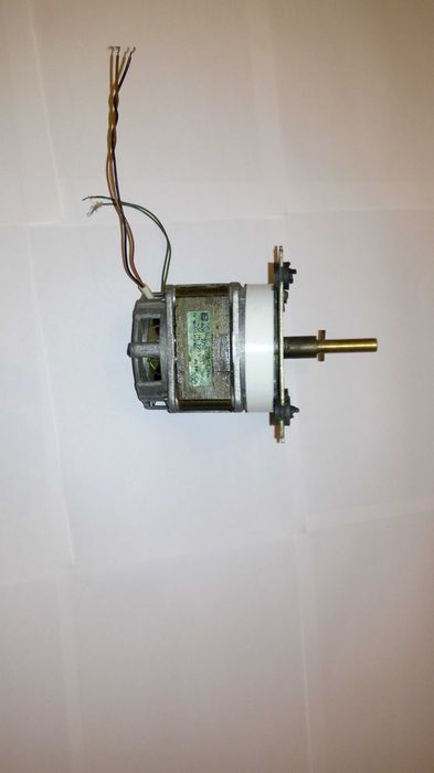 Електромотор 60w 220v