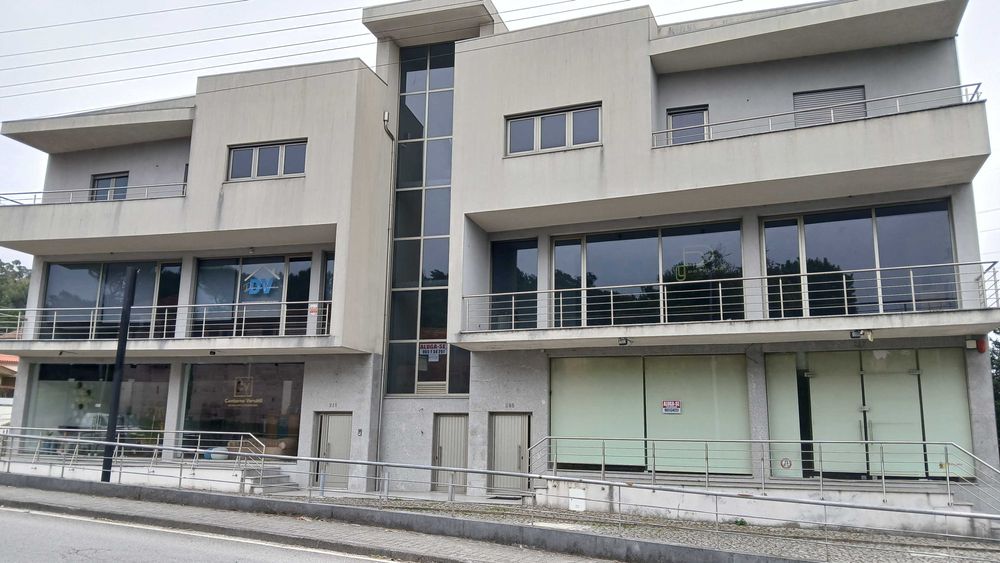 Espaço comercial ou restauração Paredes