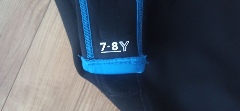 Pianka  pływacka 7 8 lat Decathlon