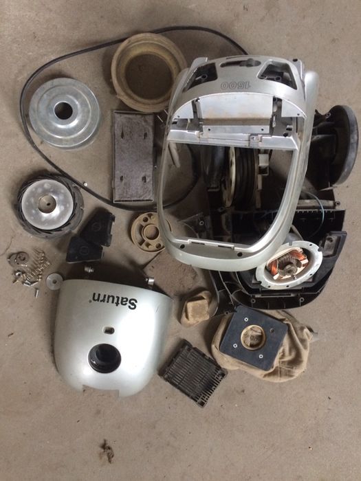 Пилосмок Сатурн на запчастини