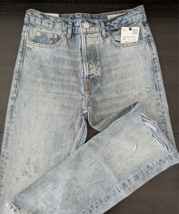 Невероятные шикарные стильные джинсы Зара 34