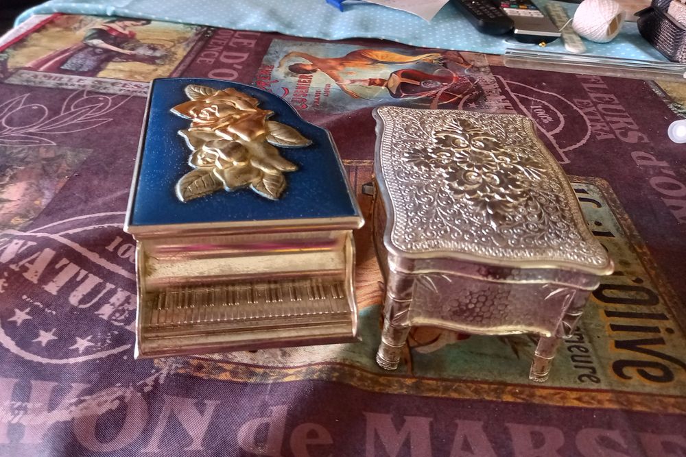 Guarda-jóias muito antigos