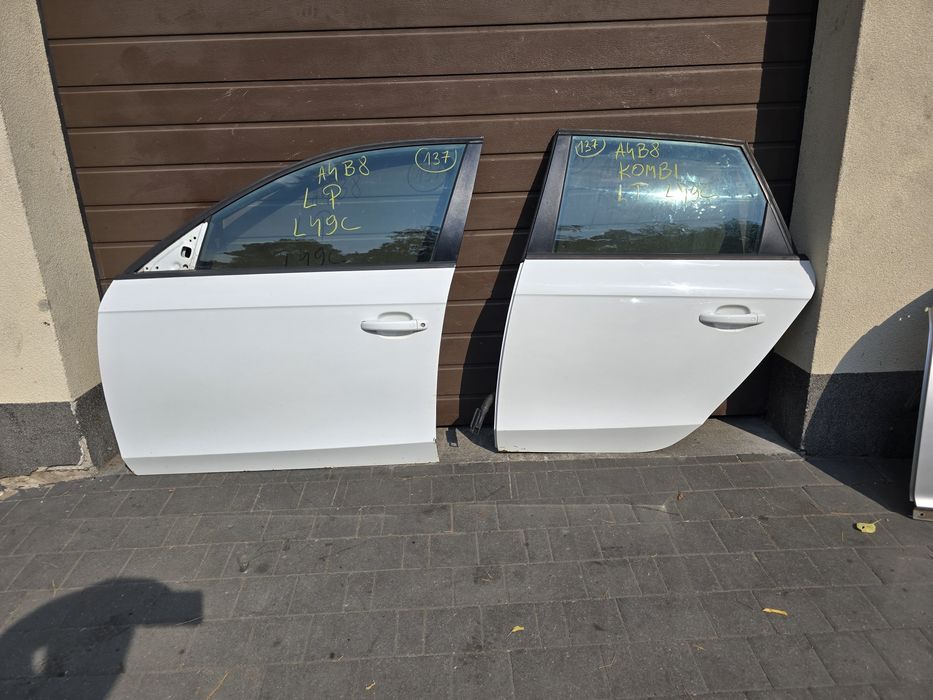 Drzwi lewy przód Audi A4 B8 07-15 LY9C