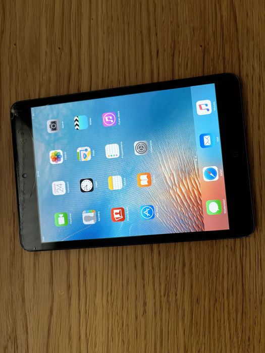 Apple iPad Mini 1 Wi-Fi  16GB A1432 - MD528FD/A - Space Gray