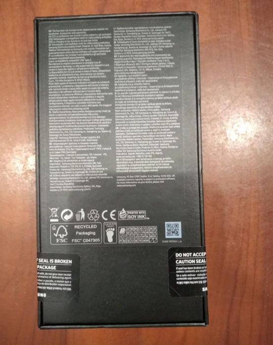 Телефон Samsung Galaxy S22