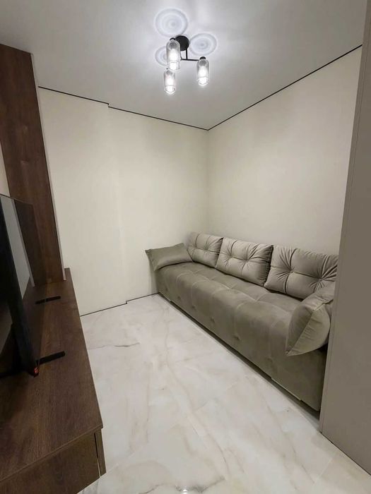 Продаж 1-кімнатна квартира біля озера Manhattan Lite