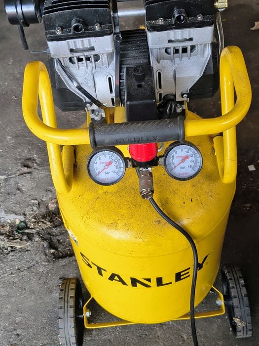 Kompresor Stanley uszkodzony