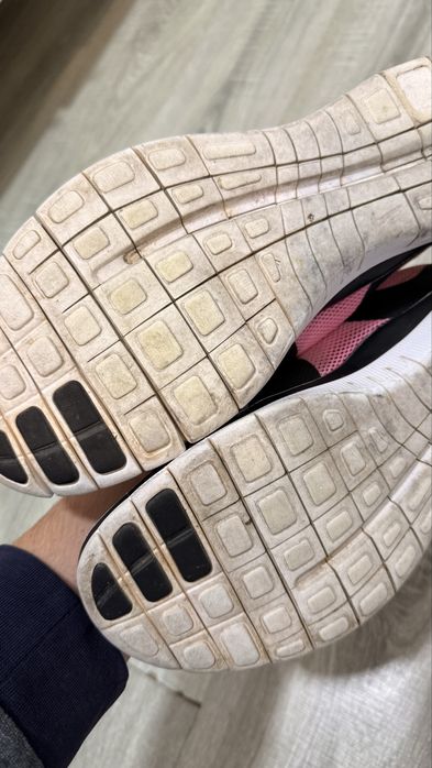 Nike running em bom estado