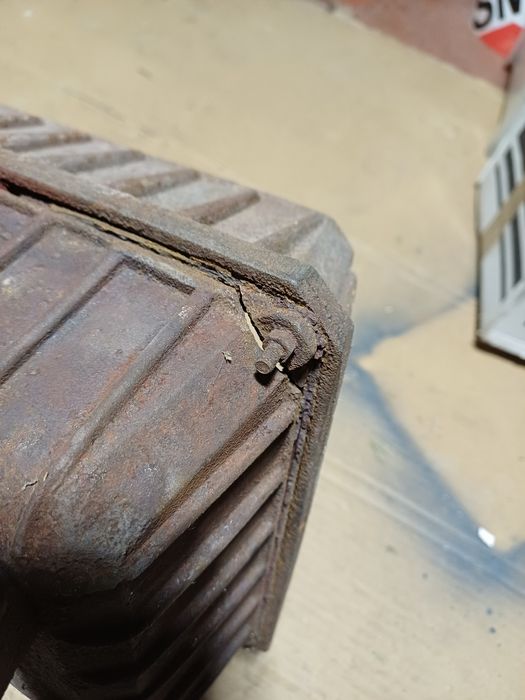 Piecyk kominek koza zeliwny