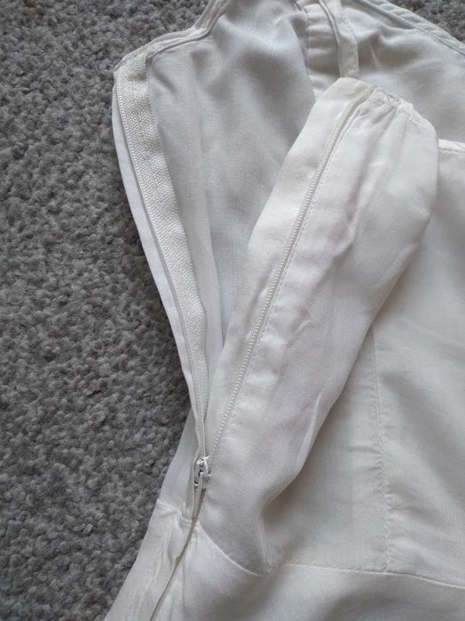 Biały top z falbaną H&M