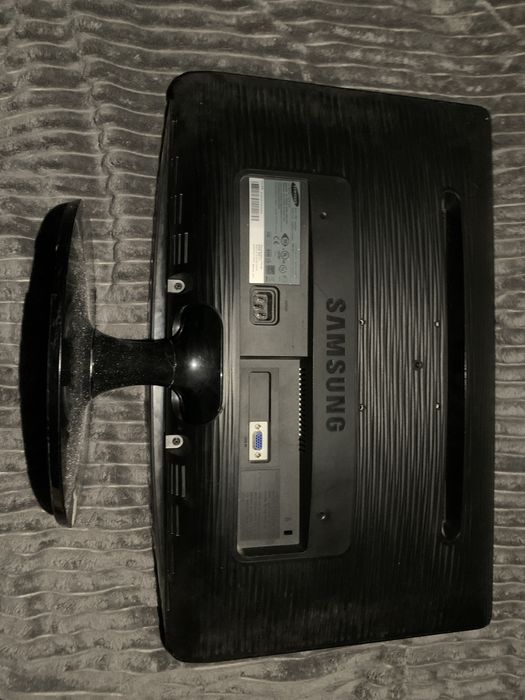 Монитор Samsung B2230N + Подарок