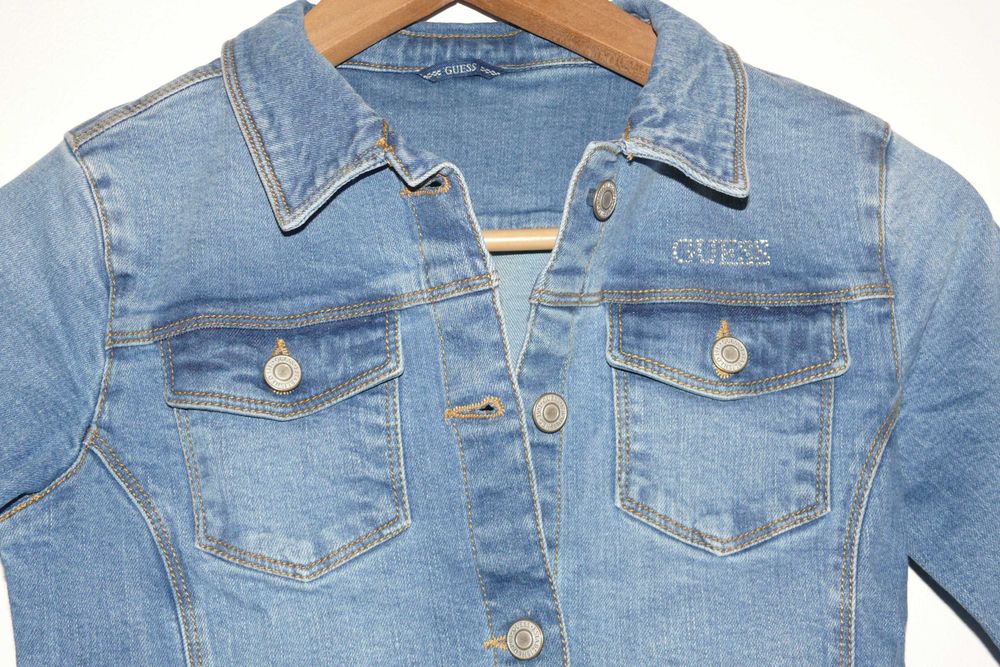 Casaco de ganga Guess corte regular