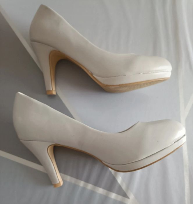 Warto! Buty czółenka - 2 pary, szare rozm.37 + laczki gratis