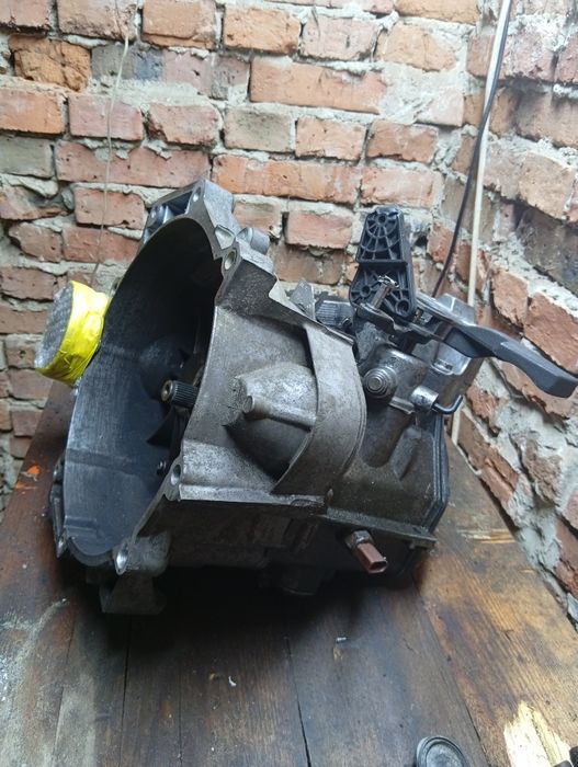 Продам МКПП-5 hpb на Passat B6